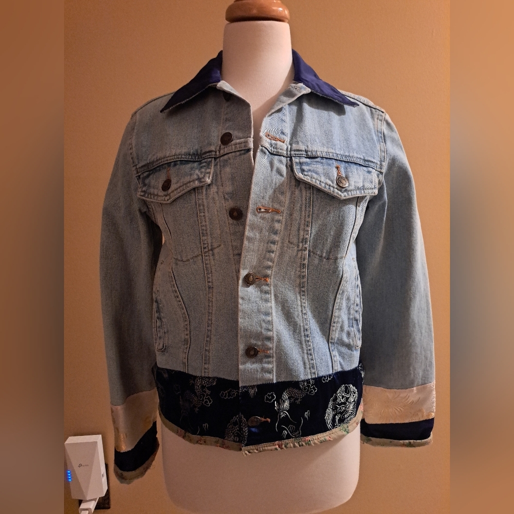 Newport News Jeanology Denim Jacket with Navy Highlights